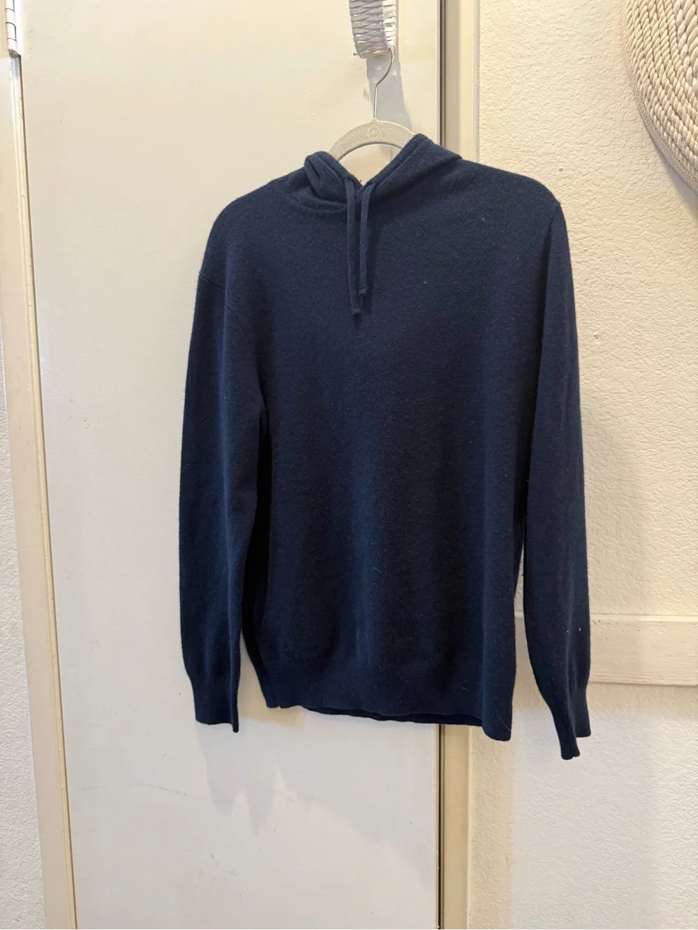 J. Crew 100% cashmere Navy Crewneck Hoodie Sweater Medium